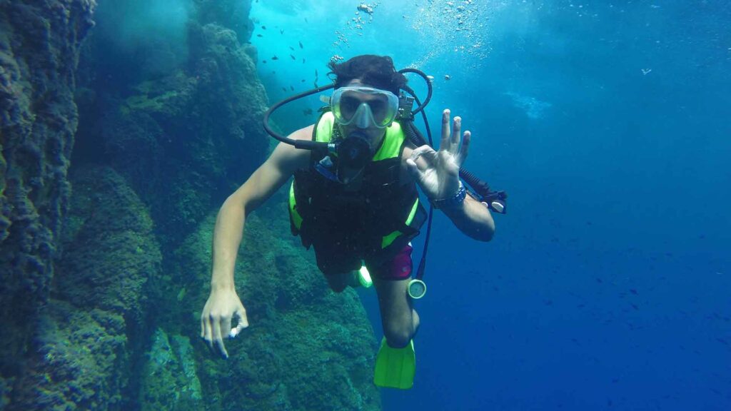 Naviguer sur les eaux : Activités nautiques à Bizerte - Tunisia Go Travel